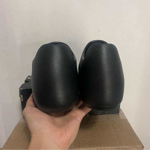 Ye Kanye West Yeezy Slippers YZY SL-01 Black SLPRS Size 13 - Picture 6 of 7